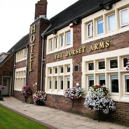 Dorset Arms Hotel Уолсенд Екстериор снимка