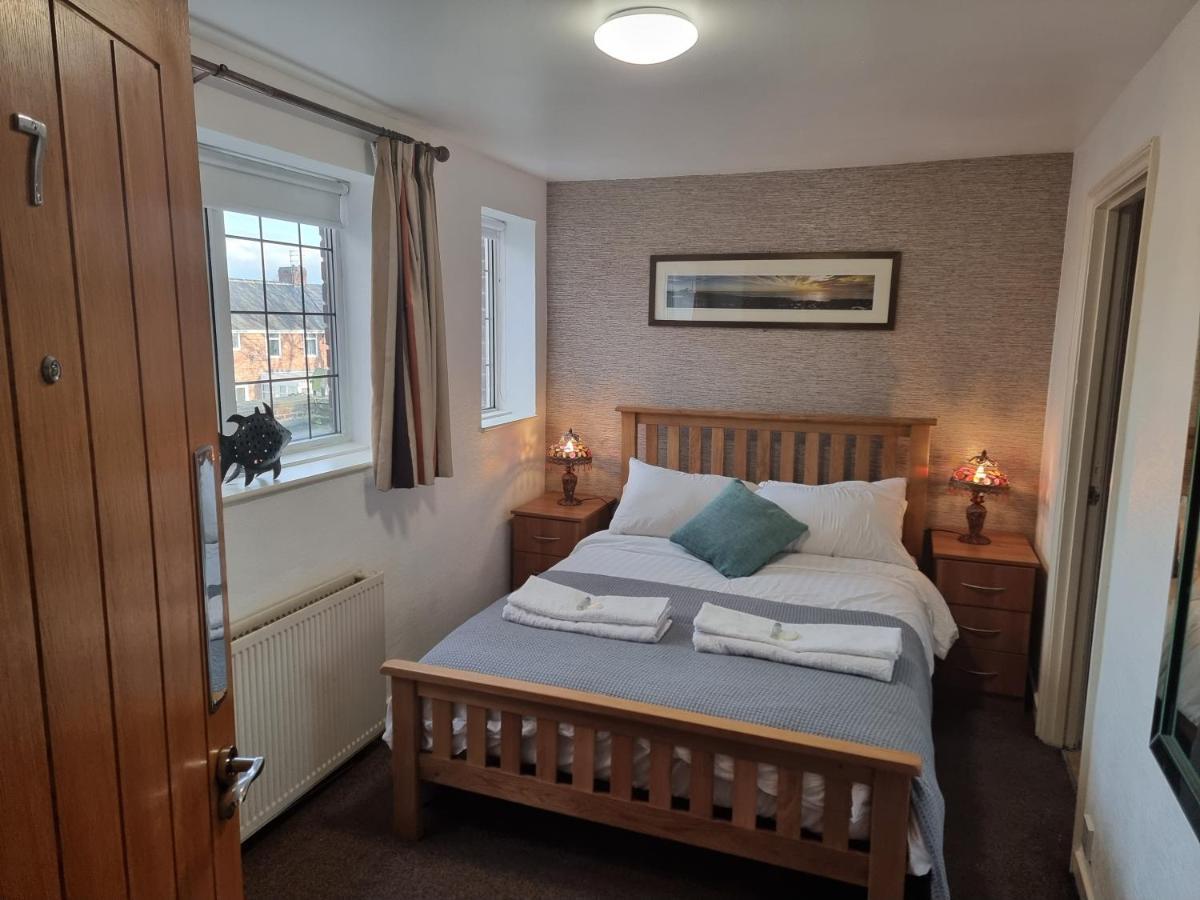 Dorset Arms Hotel Уолсенд Екстериор снимка