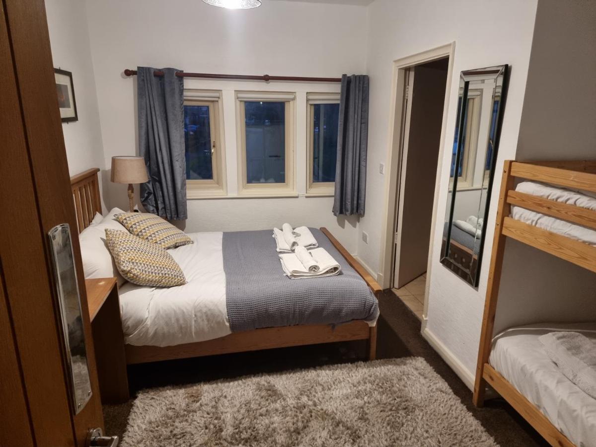 Dorset Arms Hotel Уолсенд Екстериор снимка