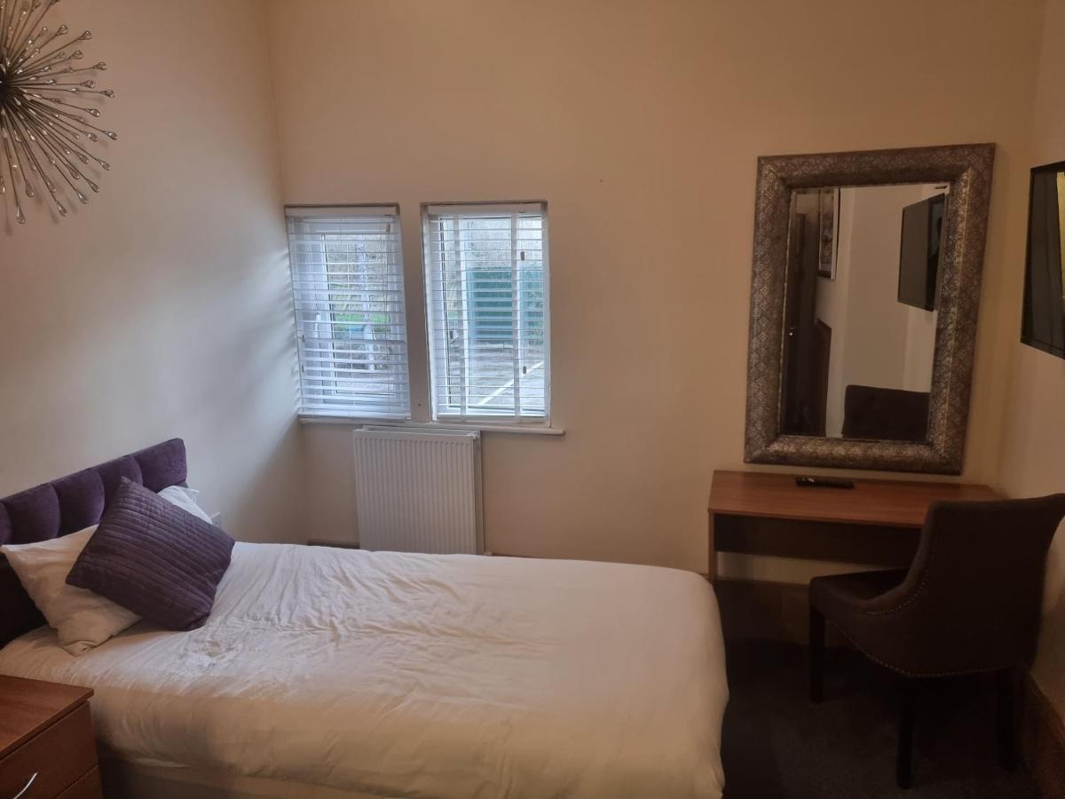 Dorset Arms Hotel Уолсенд Екстериор снимка