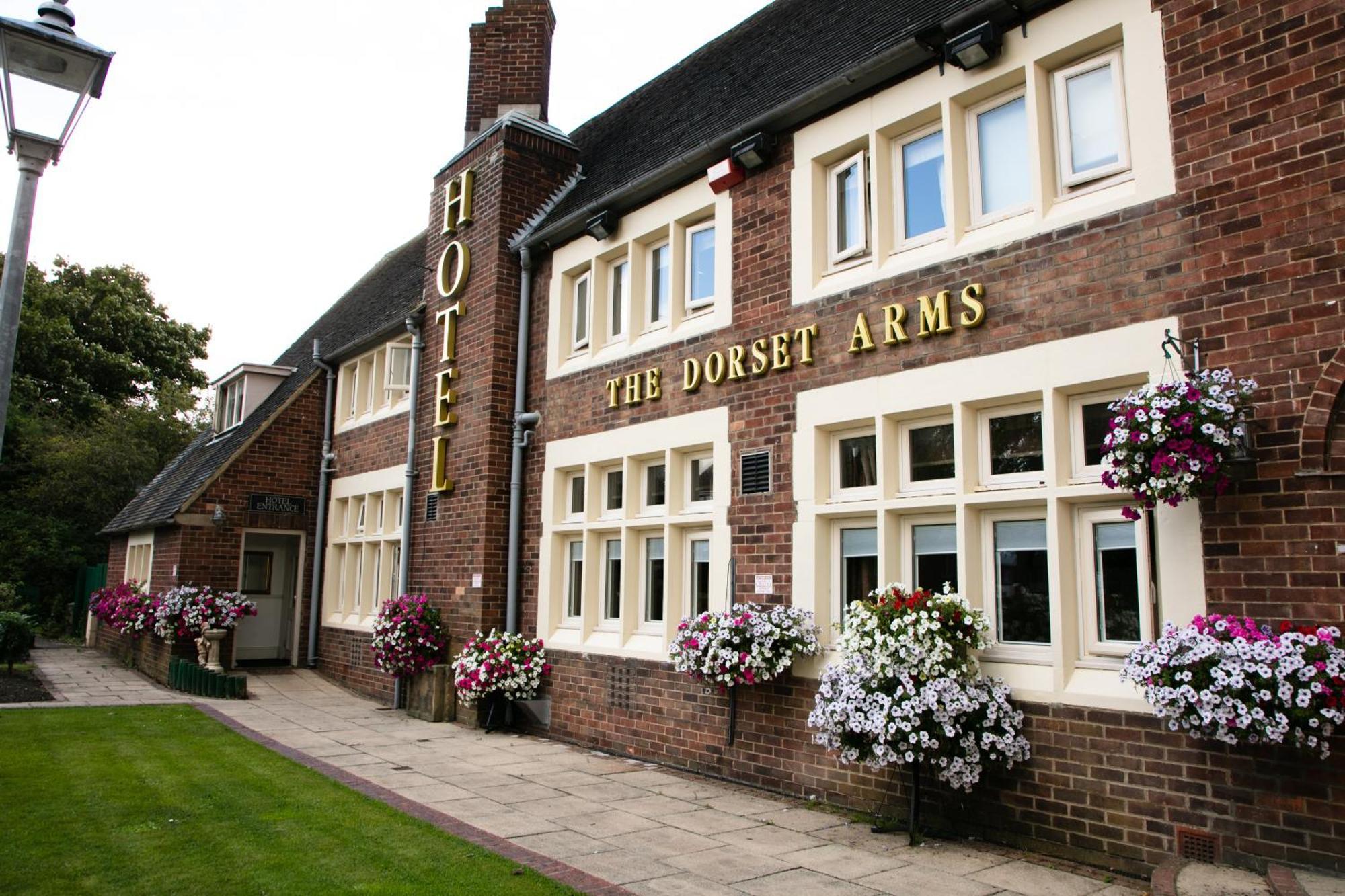 Dorset Arms Hotel Уолсенд Екстериор снимка